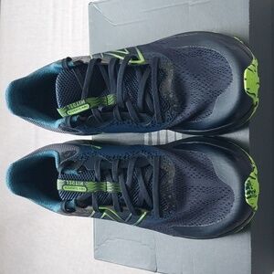 Mens  trail  New Balance